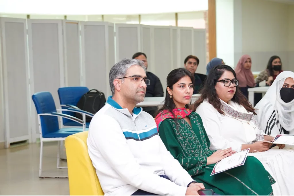 Closing and certificate distribution (7)