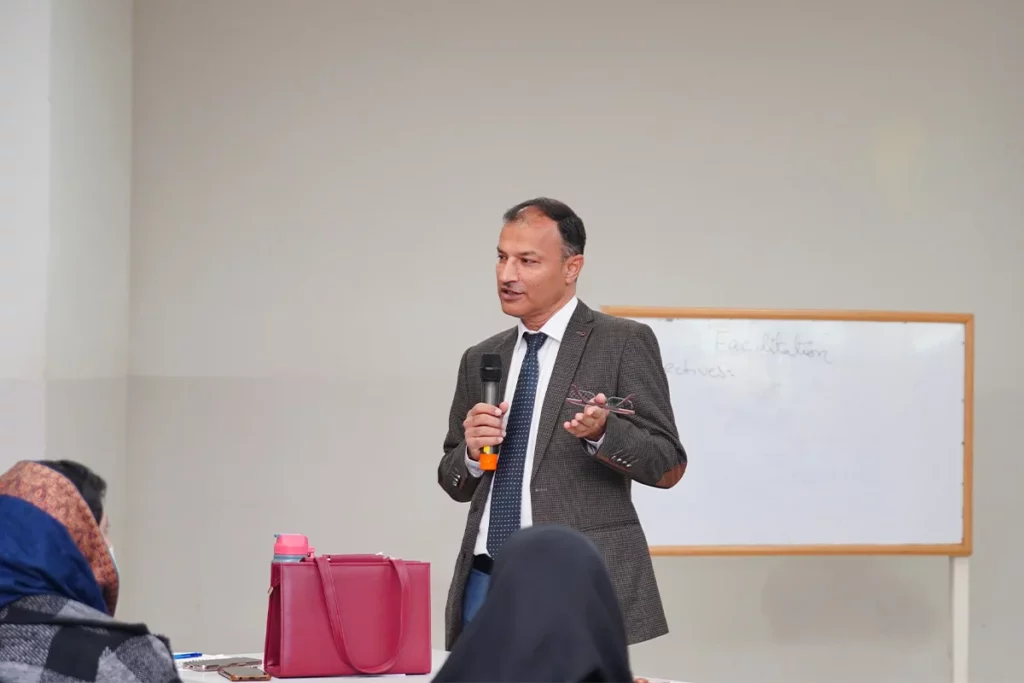 Facilitation Skills (5)