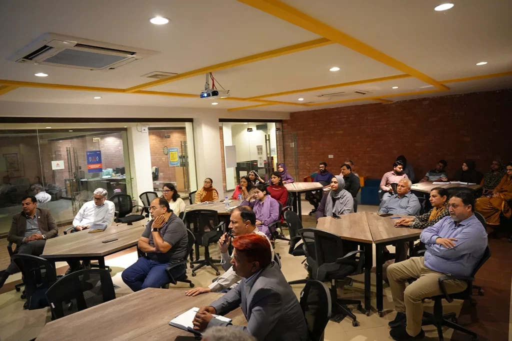 Talk on “Winter Smog Understanding the Science, Debunking the Myths, and Exploring the Solutions (2)