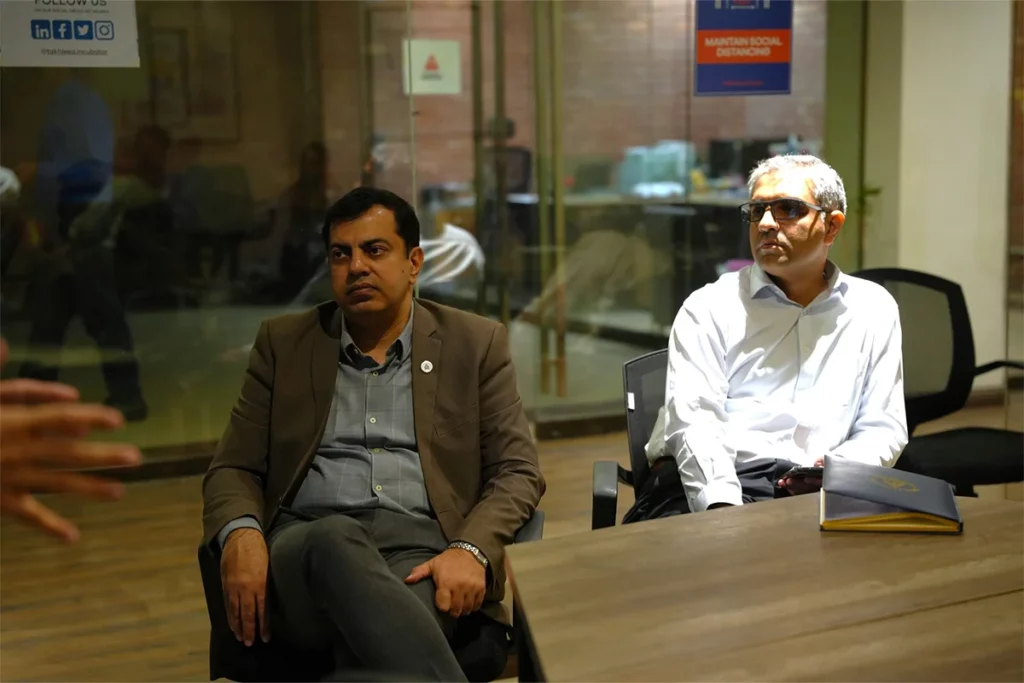 Talk on “Winter Smog Understanding the Science, Debunking the Myths, and Exploring the Solutions (6)