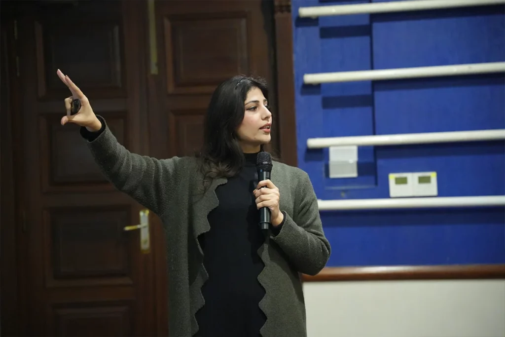 Training Session on Presentation Making Skills (6)