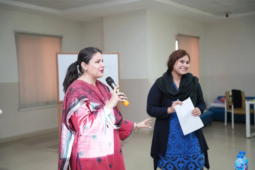 The Art of Giving and Taking Feedback (2)