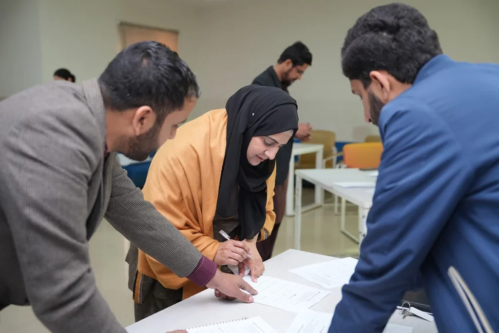 The Art of Giving and Taking Feedback (6)