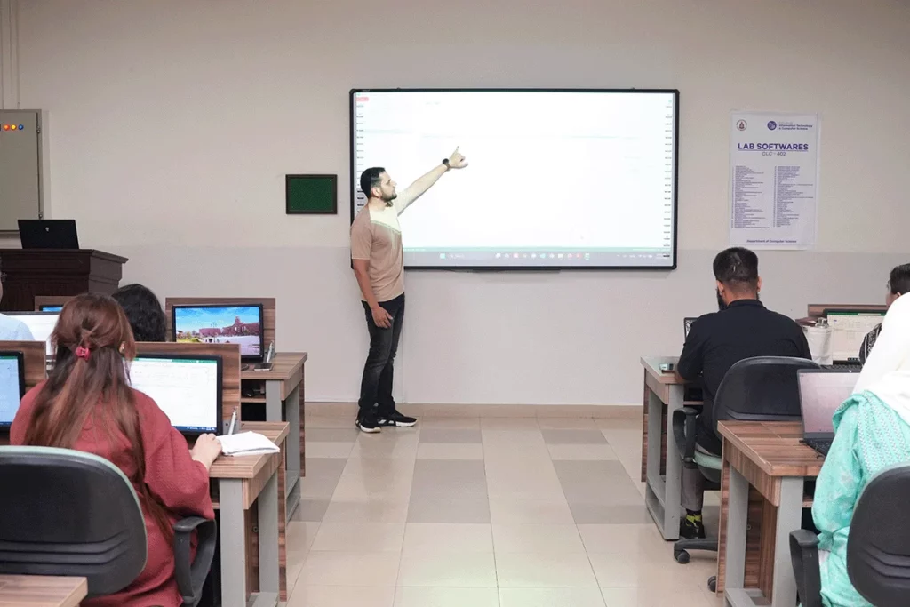 Microsoft Excel, PowerPoint & Canva (6)